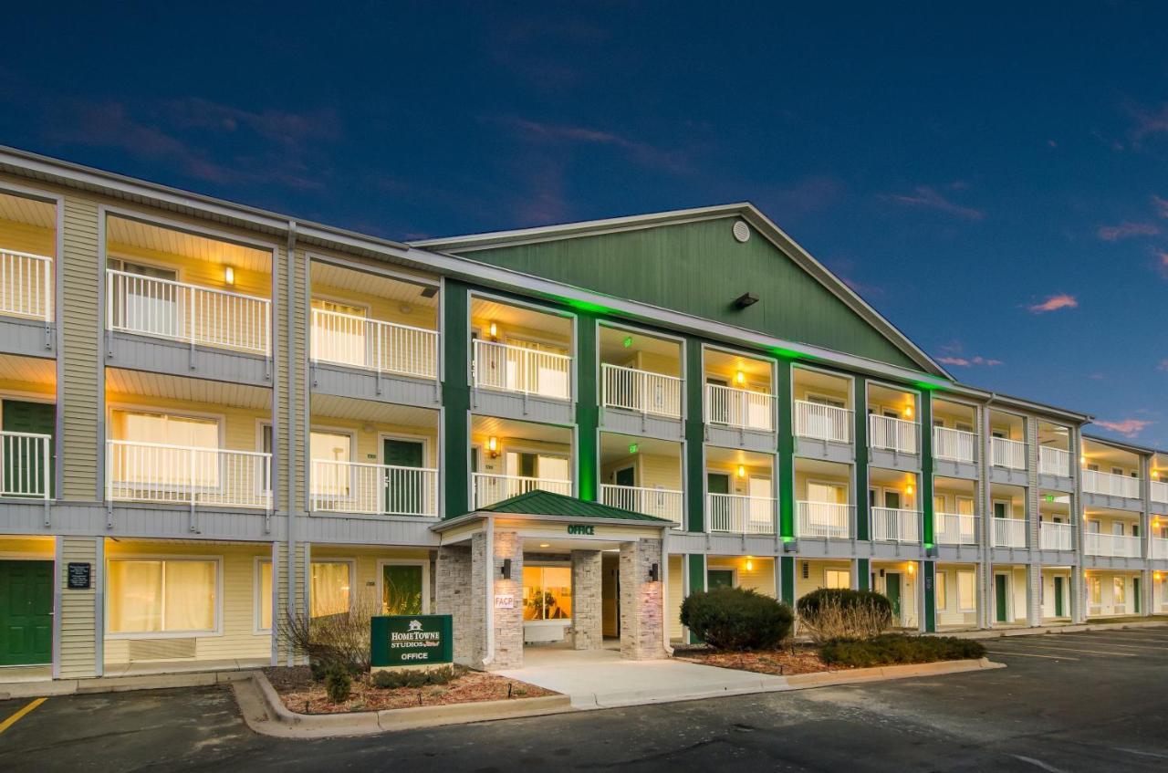 Hometowne Studios By Red Roof Denver - Glendale/ Cherry Creek Экстерьер фото